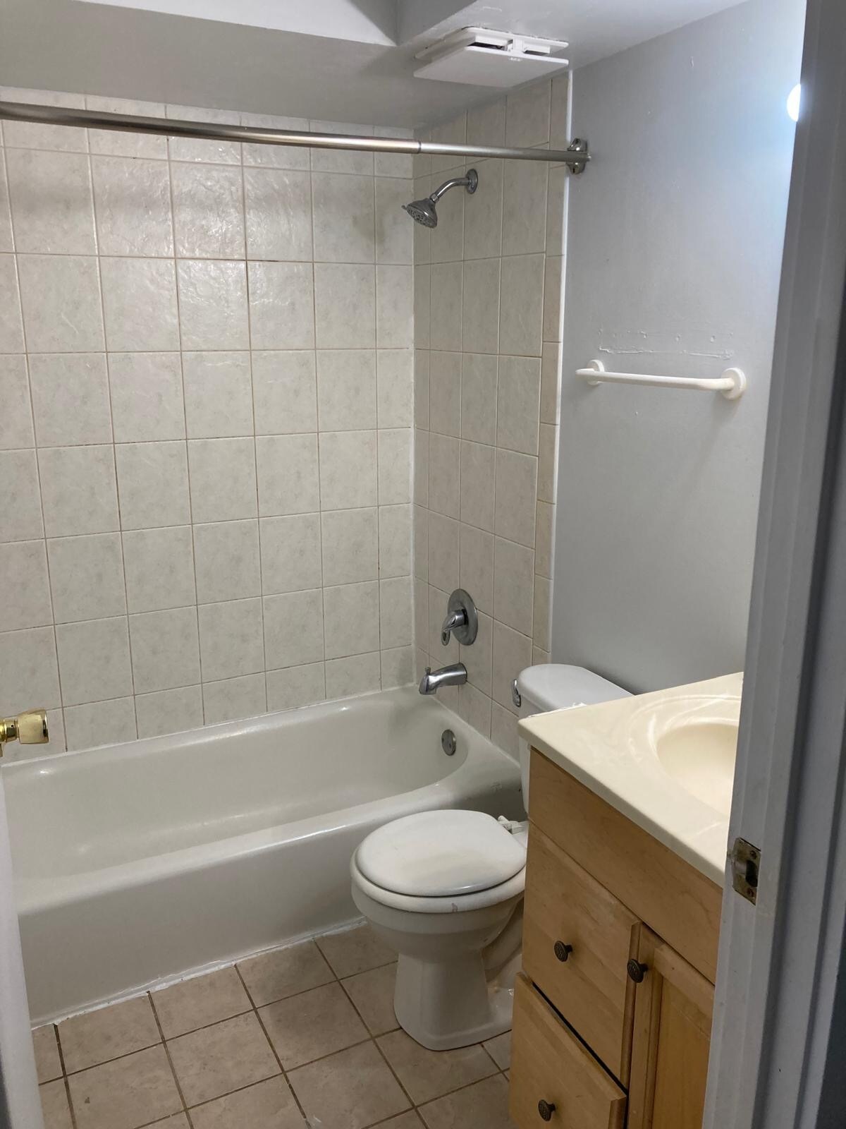 Building Photo - 929 Buccaneer Dr