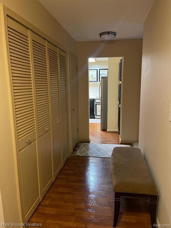 Building Photo - 2425 Mulberry Square