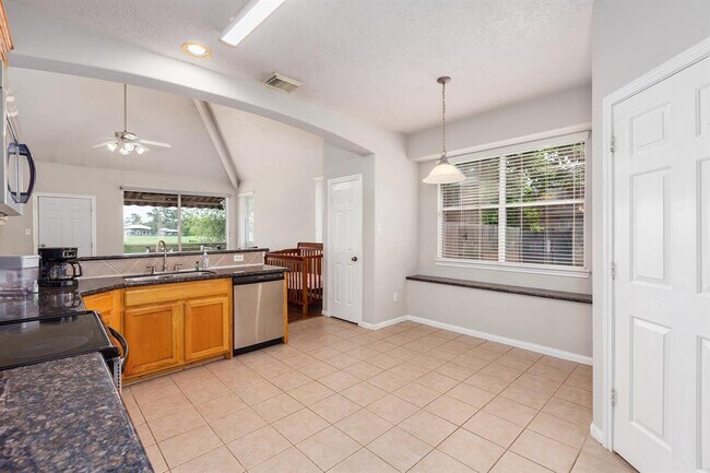 Building Photo - 18714 Racquet Sports Way