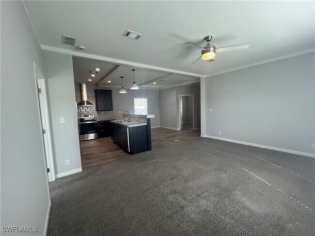 Building Photo - 4685 Fiji Ln