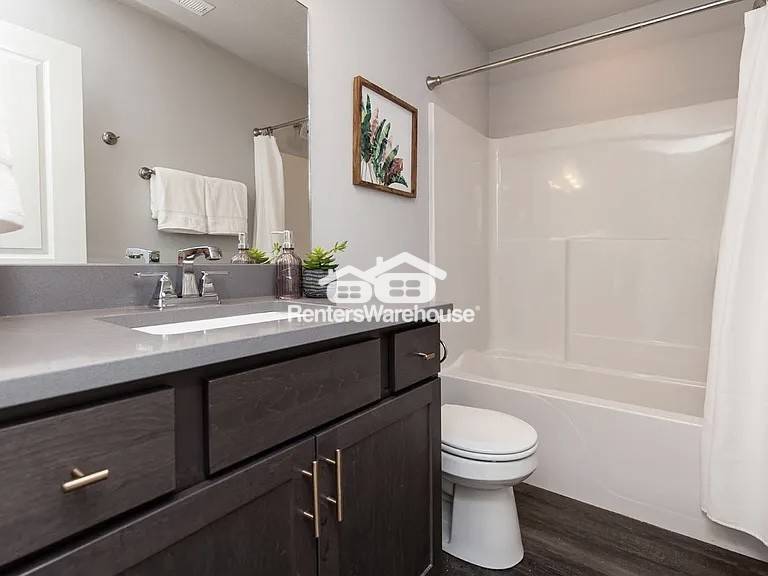 Building Photo - 3624 NE Marissa Ln