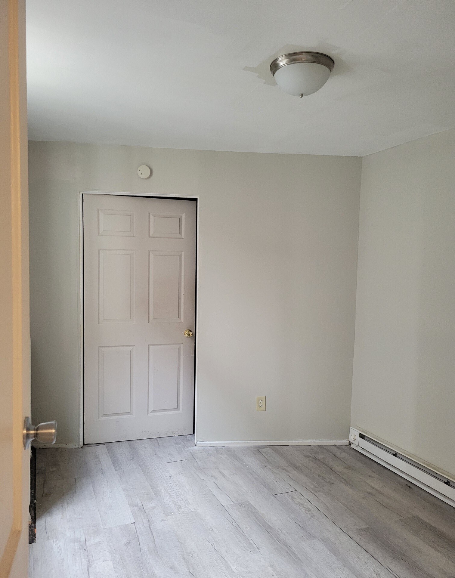 Building Photo - 120 N 3rd Ave