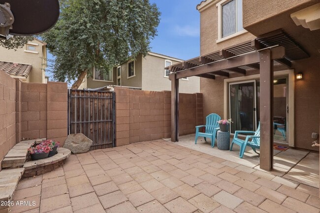 Building Photo - 1853 S Balboa Dr