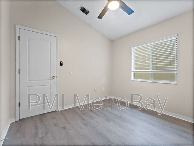 Building Photo - 1424 Firewheel Dr