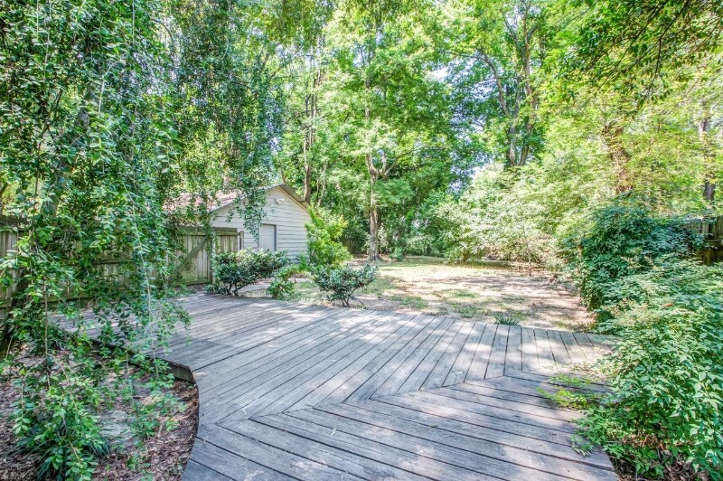 Building Photo - 373 S Fenwick Rd