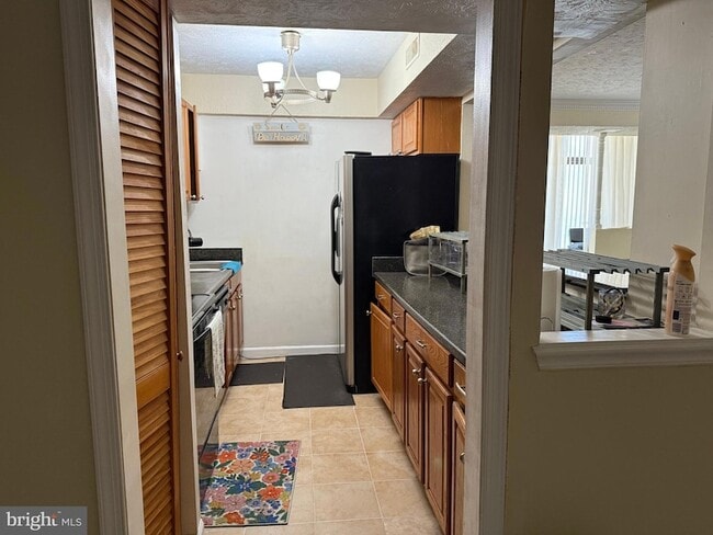 Building Photo - 7925 Mandan Rd