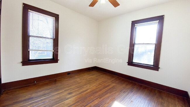 Building Photo - 1106 Adams St