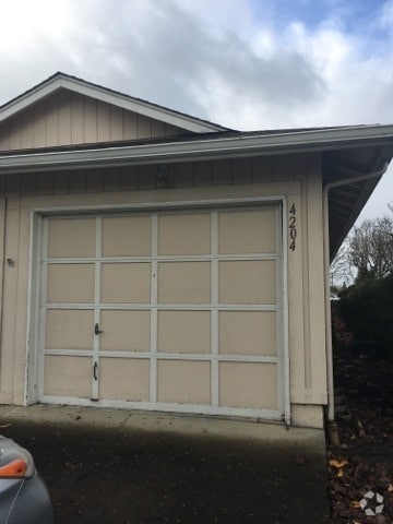 Building Photo - 427-4204-6 Evergreen