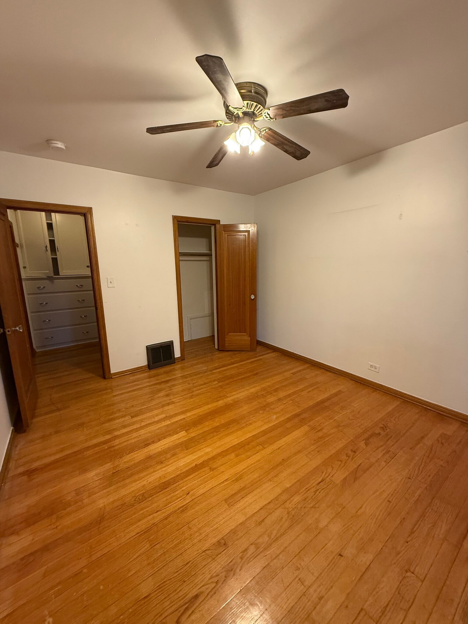 Bedroom closet - 3648 Ames St