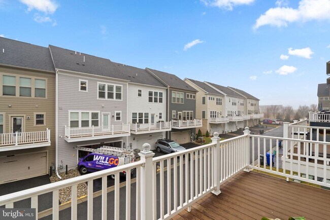 Building Photo - 17357 Redshank Rd