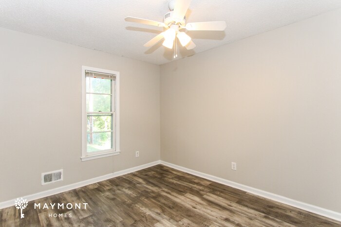 Building Photo - 436 Harleston Rd