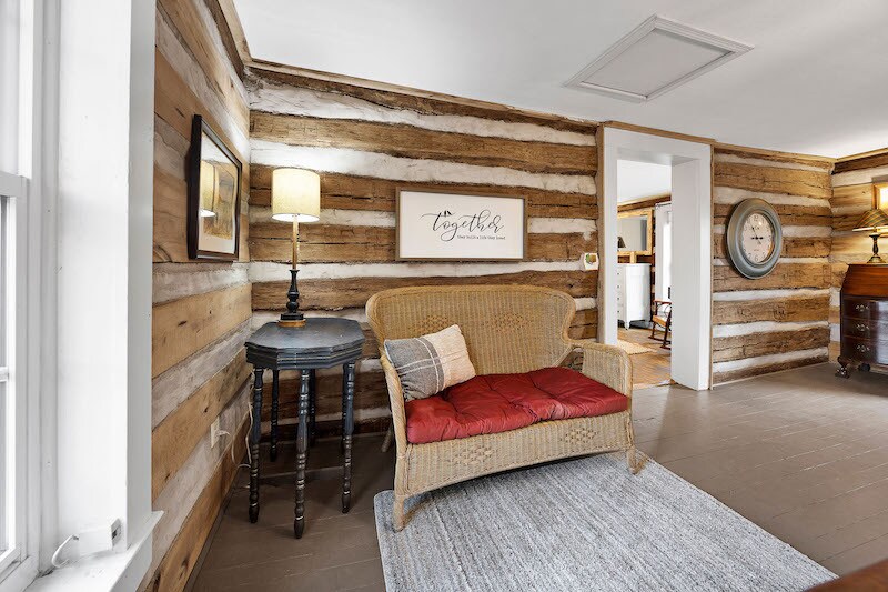 Building Photo - 1612 N Miles St