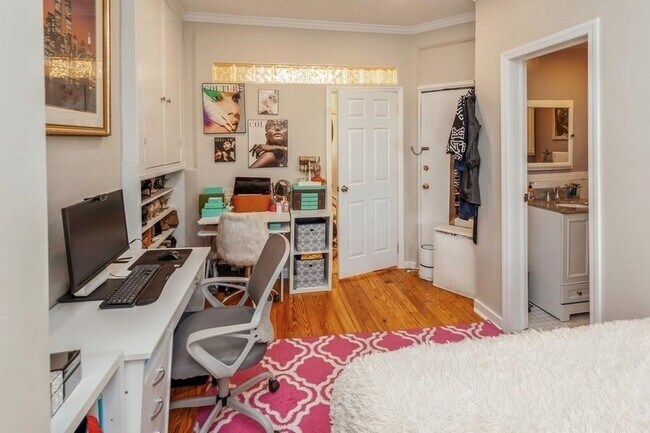 Building Photo - 226 Jefferson St