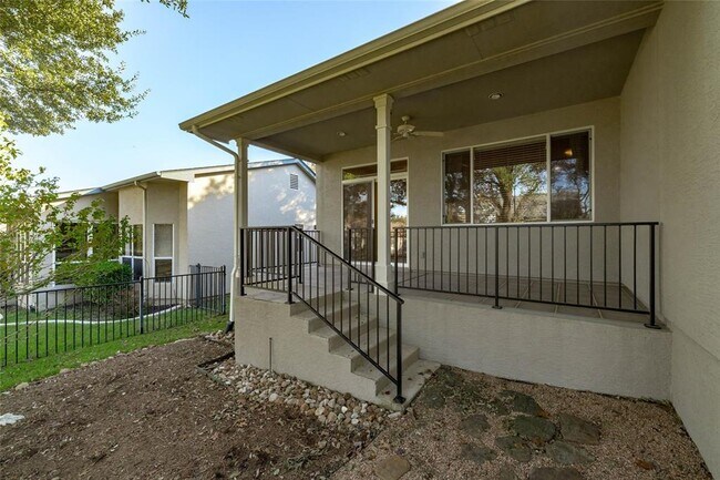 Building Photo - 102 Purple Sage Dr