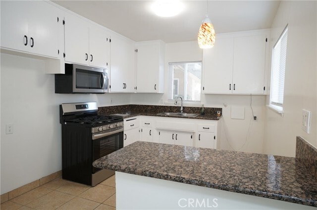 Building Photo - 1215 W 144th St