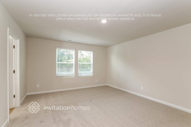 Building Photo - 2221 Cherry Crk Rd