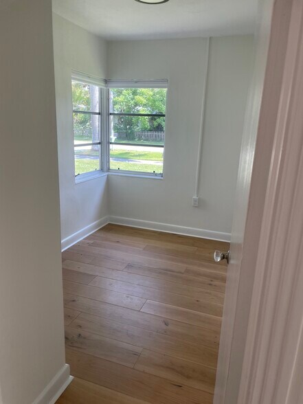 Building Photo - 1442 Olmeda Way