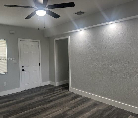 Building Photo - 2154 NE 168th St