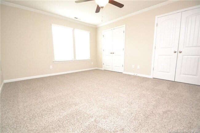 Building Photo - 327 Dove Cottage Ln