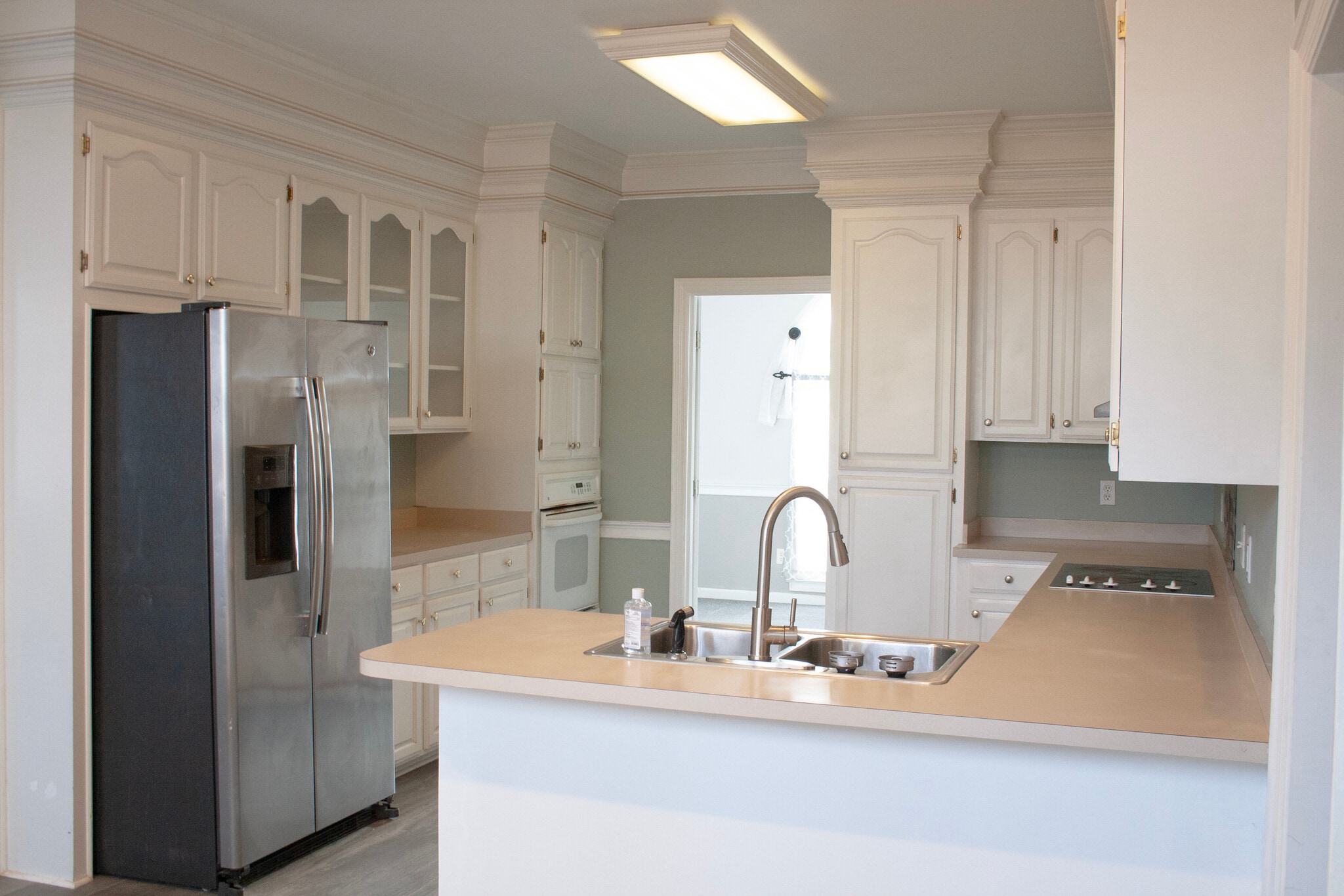 Kitchen - 237 Yale Rd