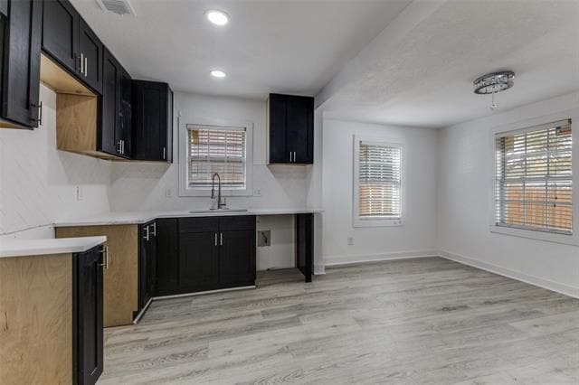 Building Photo - 3239 Spring Ave