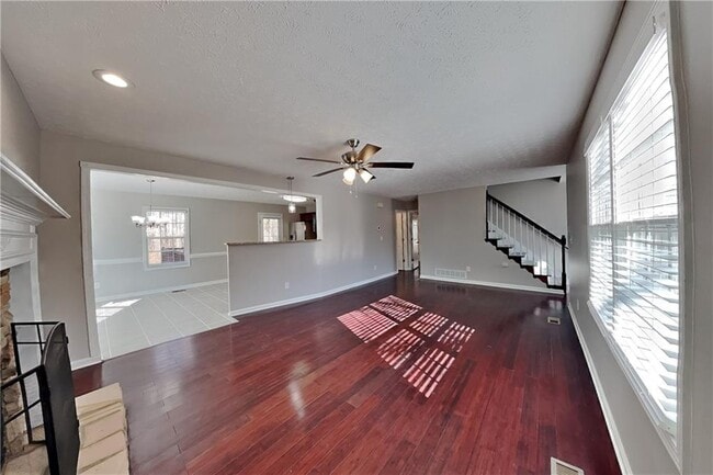 Building Photo - 76 Riverbend Trail