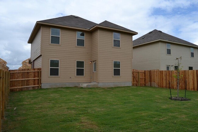 Building Photo - 10714 Goose Way