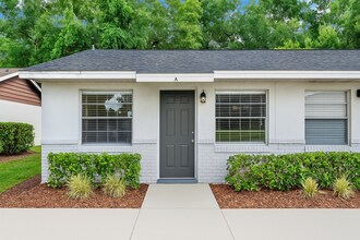 Building Photo - ***Cute 1 Bedroom Apartment In Orange City