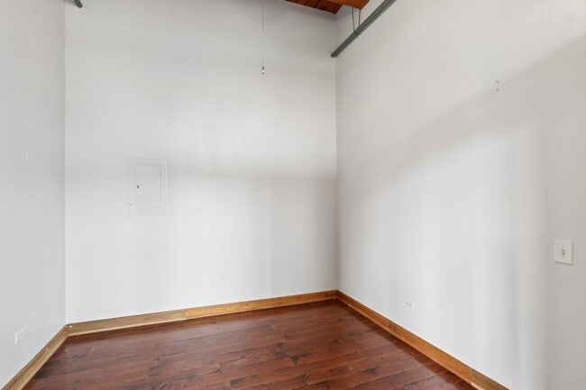 Building Photo - 1727 S Indiana Ave
