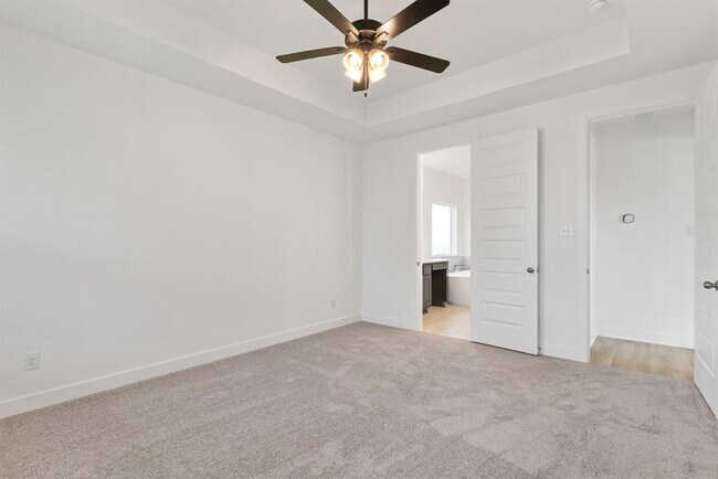 Building Photo - 203 Shining Succulent Dr