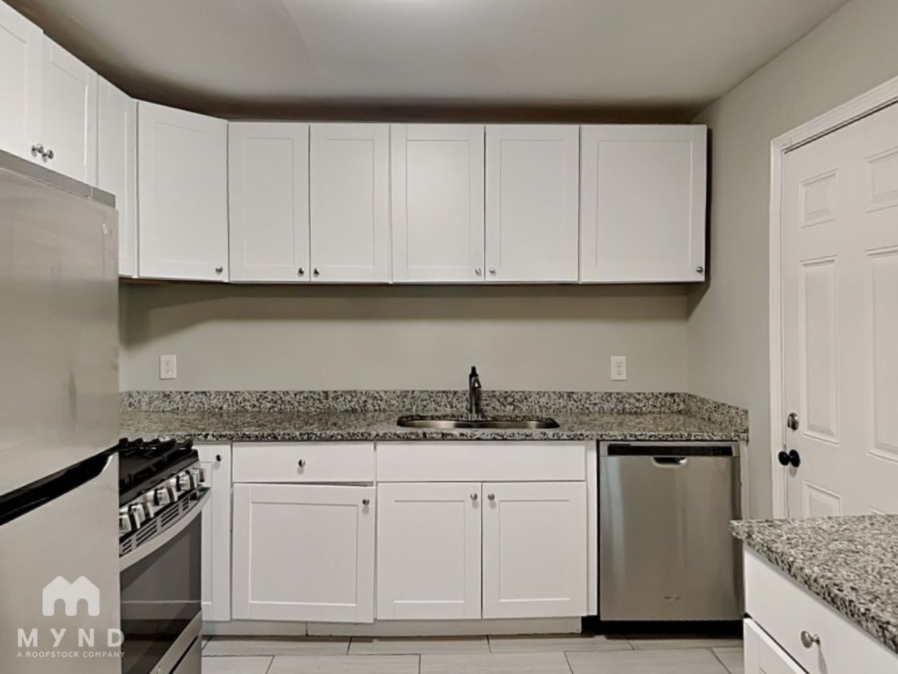 Building Photo - 2715 Carriage Ln