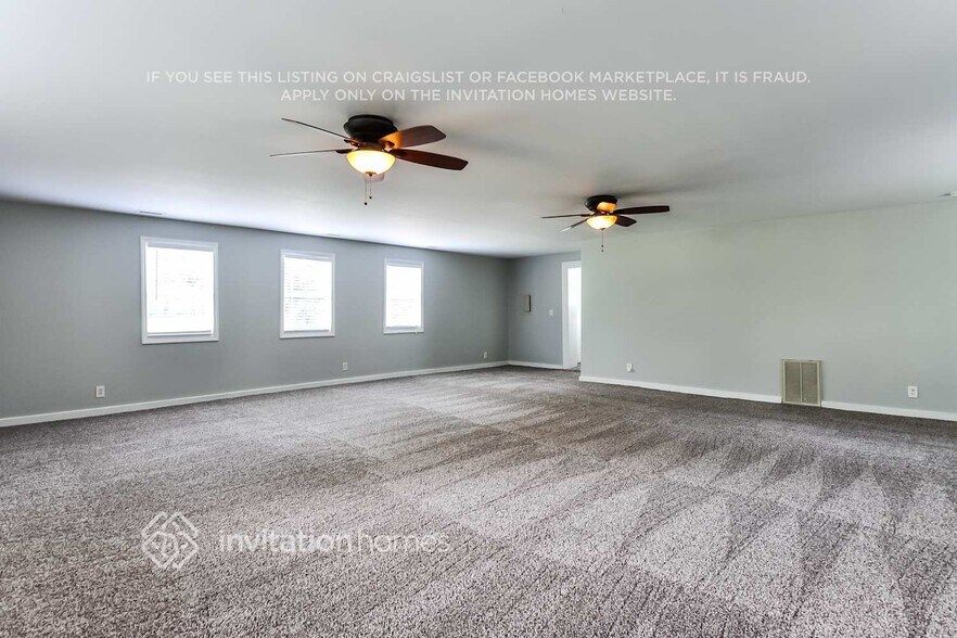Building Photo - 1017 Riderwood Ct