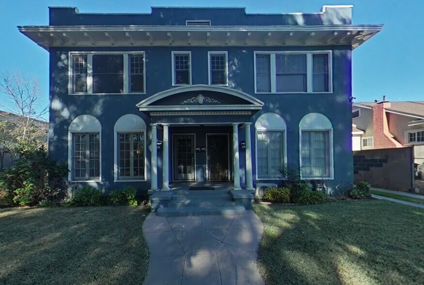 Front of building - 207 W Windsor Rd