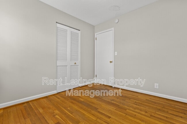 Building Photo - 304 Harvard Dr