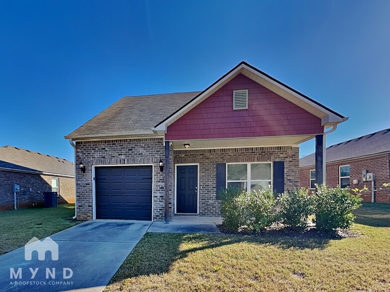 Primary Photo - 743 The Heights Ln