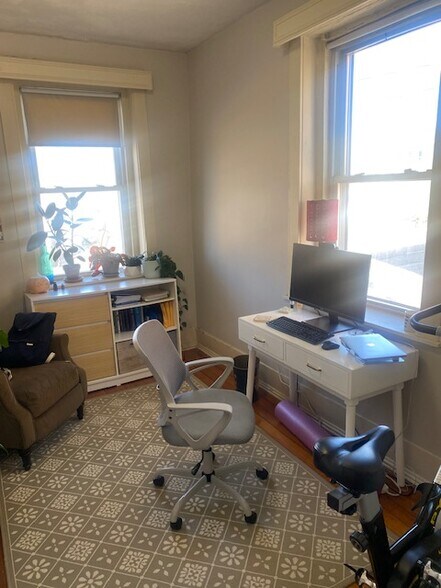 Building Photo - 785 Mount Auburn St