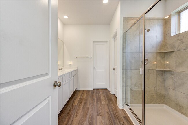 Building Photo - 5511 Downie Draw Ranch Trail
