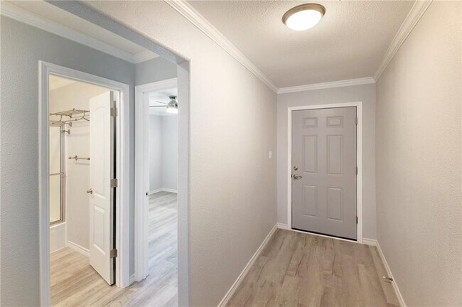 Building Photo - 11603 Gunsmoke Cir