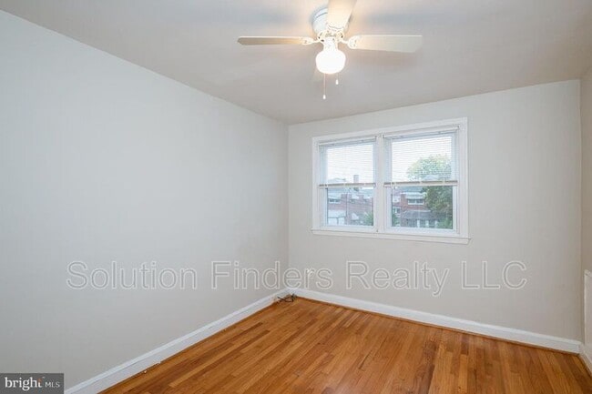 Building Photo - 2110 Coralthorn Rd