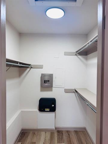 Building Photo - 8110 Skillman St