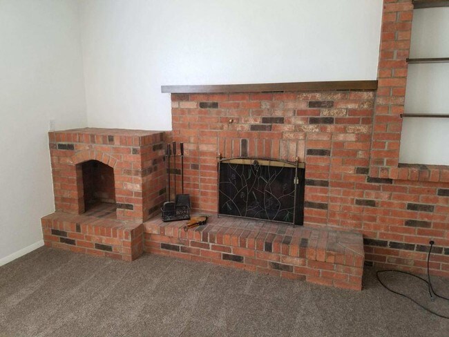 Building Photo - 2813 Shoal Cir