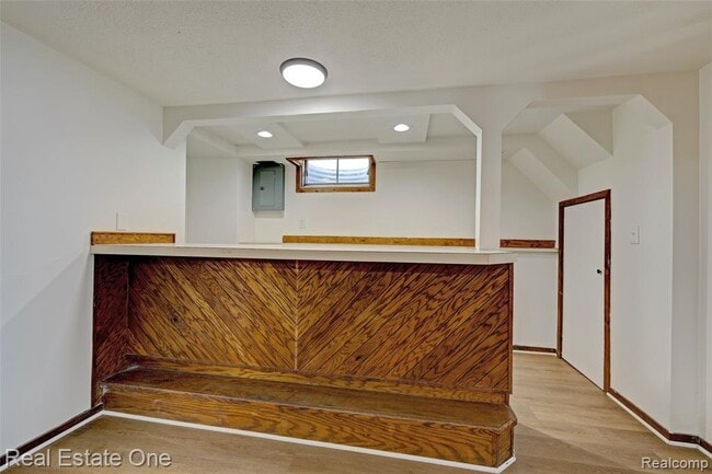 Building Photo - 1982 S Ortonville Rd