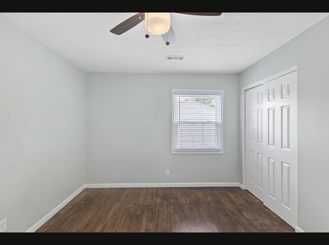 Building Photo - 3782 Feather Ln