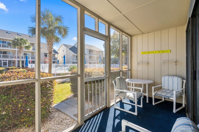 Building Photo - Fully Furnished W/ All Utilities Included!...