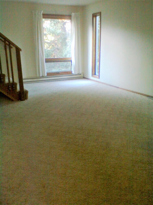 Building Photo - 1212 S 5th Ave