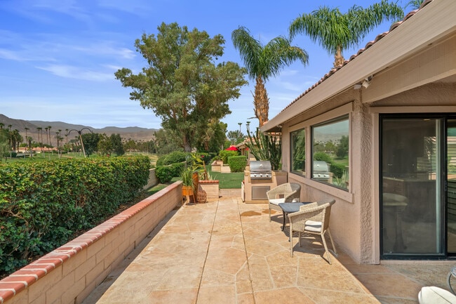 Building Photo - 99 Conejo Cir