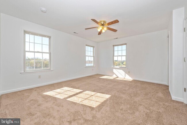 Building Photo - 8960 Albaugh Rd