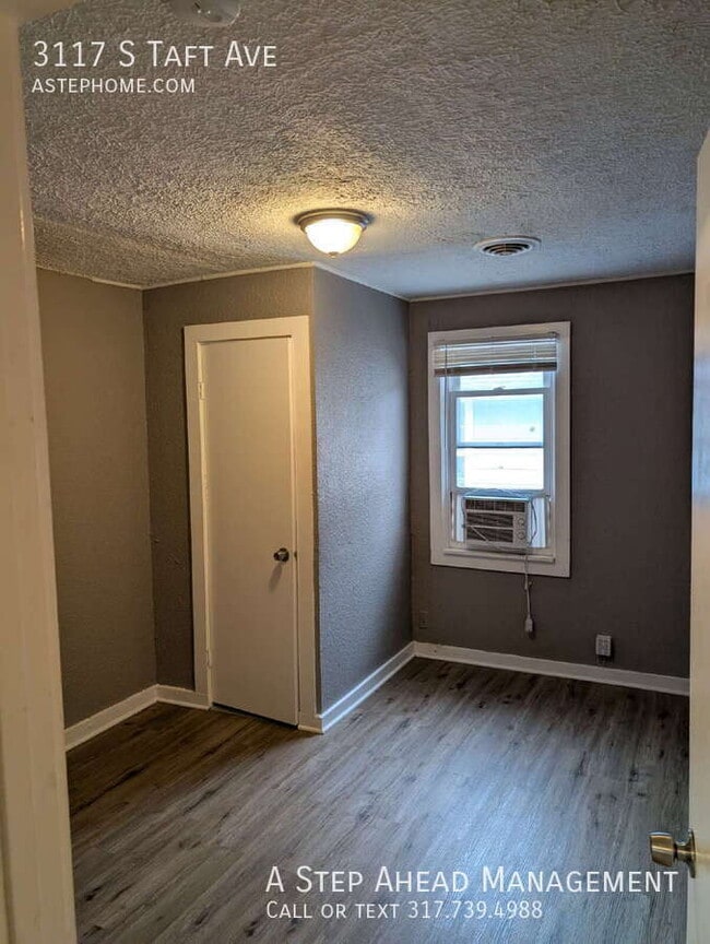 Building Photo - 3117 S Taft Ave