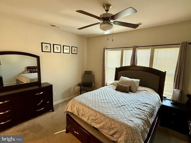 Building Photo - 7515 Mundell Rd