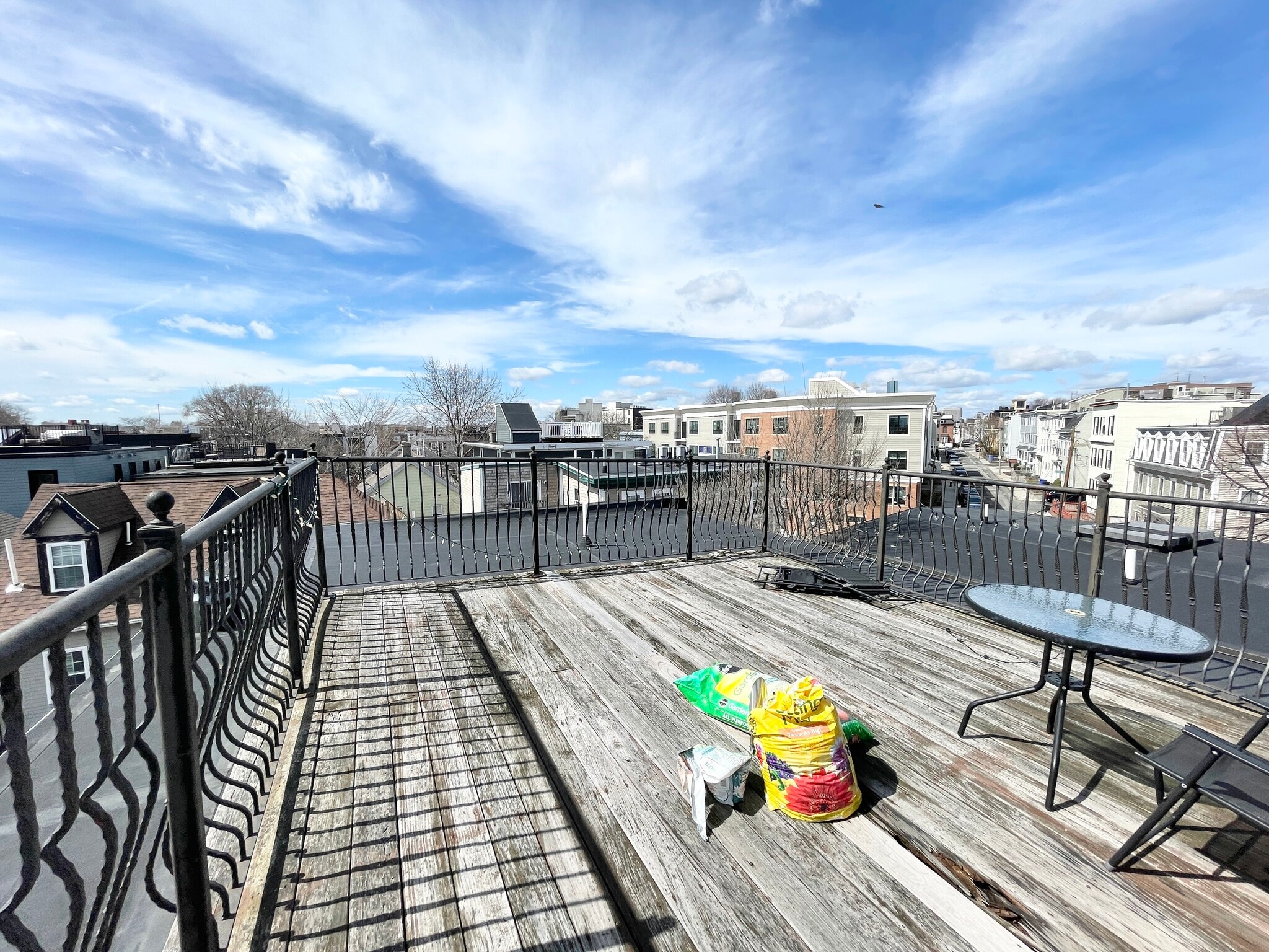 Building Photo - 44 Ward St